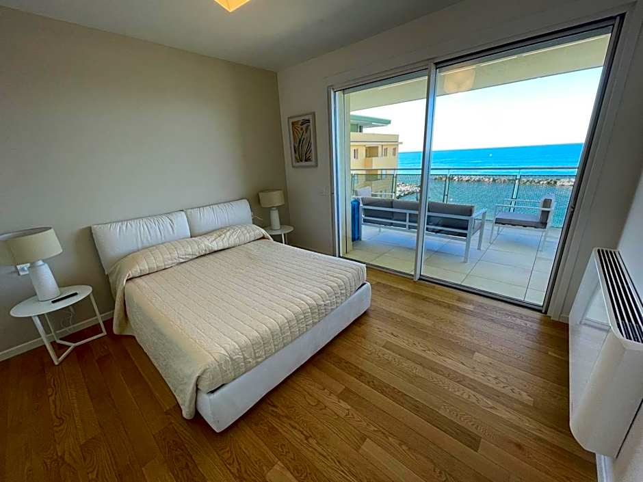 Gli Scogli Luxury Residence Hotel