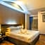 Jing Jit Hotel