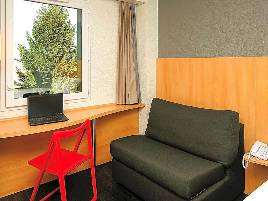 ibis Lyon Est Beynost