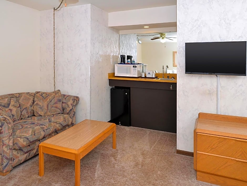 America's Best Value Inn La Crosse