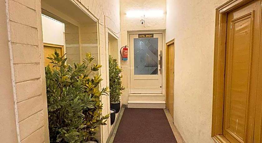 Hotel Bright