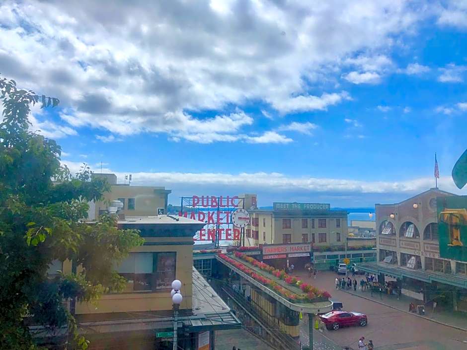 Green Tortoise Hostel Seattle