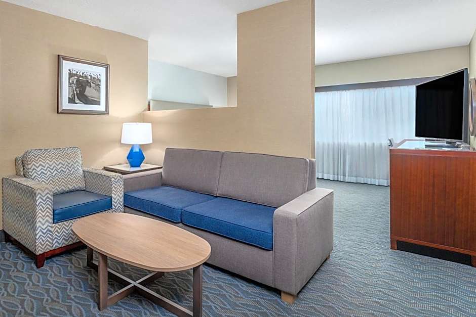 Crowne Plaza Los Angeles Harbor Hotel By IHG