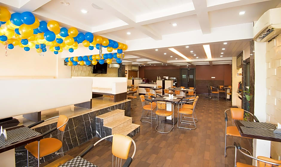 Treebo King'S Court Chandrasekharpur