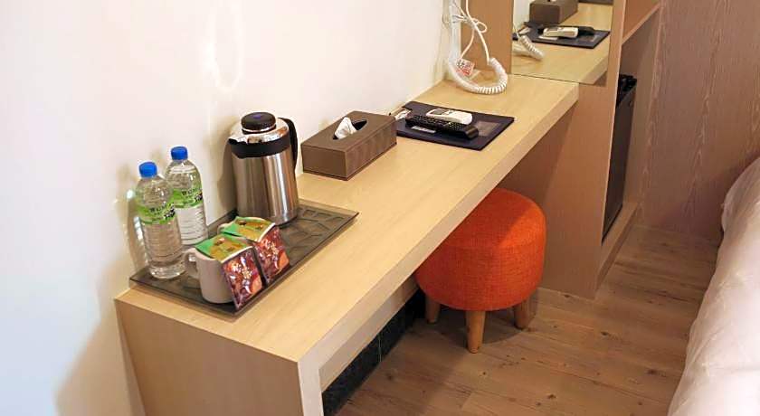 Prince To Travel Hotel