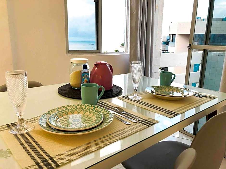 CT-82: Apto com vista espetacular para o mar