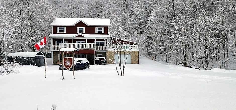 Gîte Le Trésor Caché Bed & Breakfast