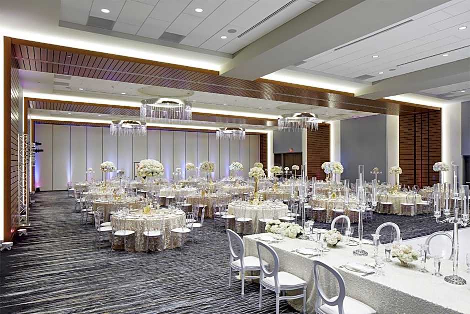 Intercontinental Minneapolis - St. Paul Airport By IHG