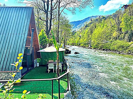Tabiat Bungalows
