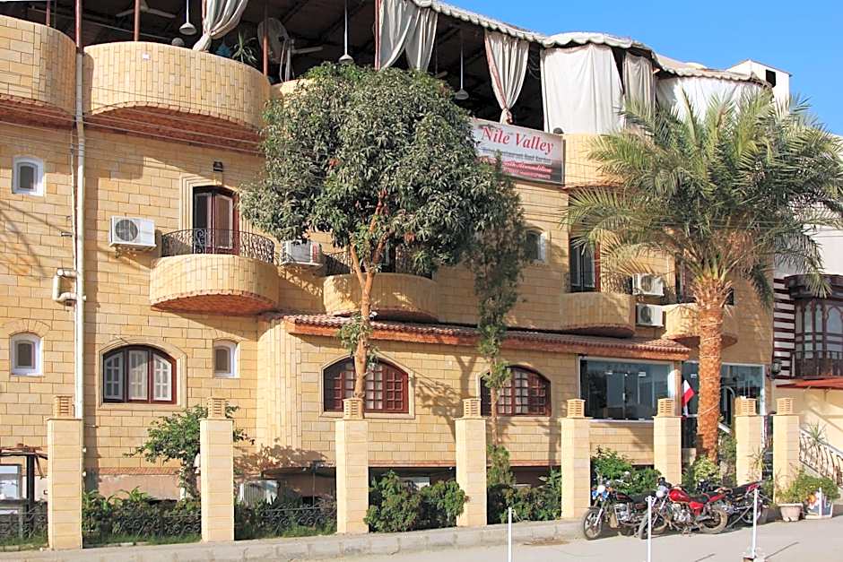 Nile Valley Hotel
