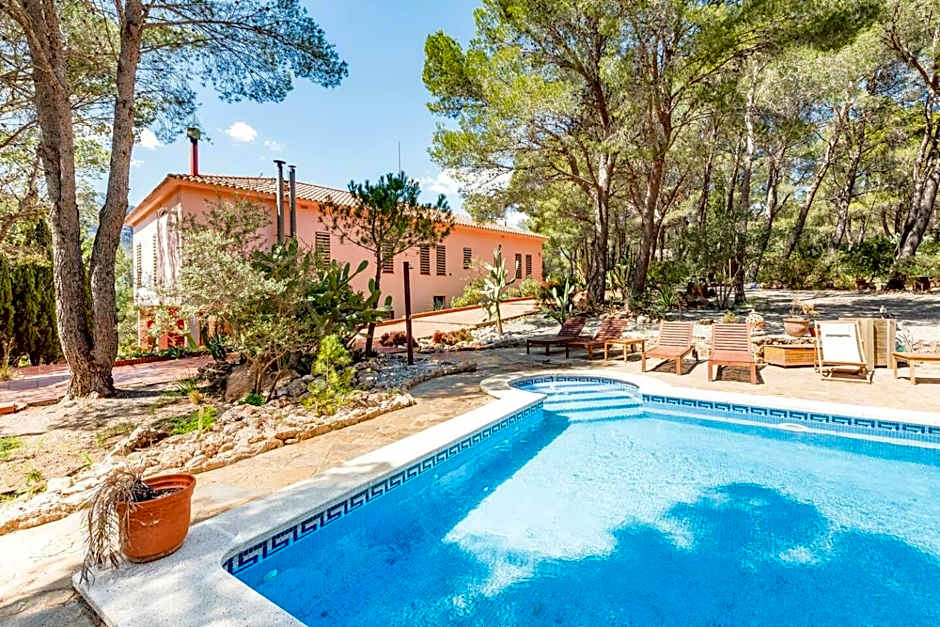 AldeaMia, Forest, mountain view, beach at 8 min