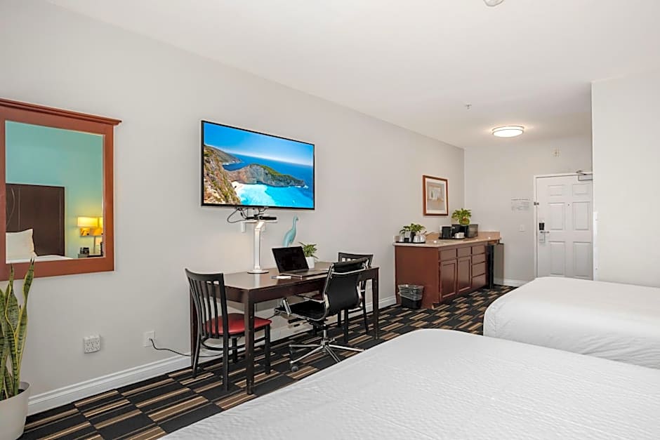 The Hotel Oceanside