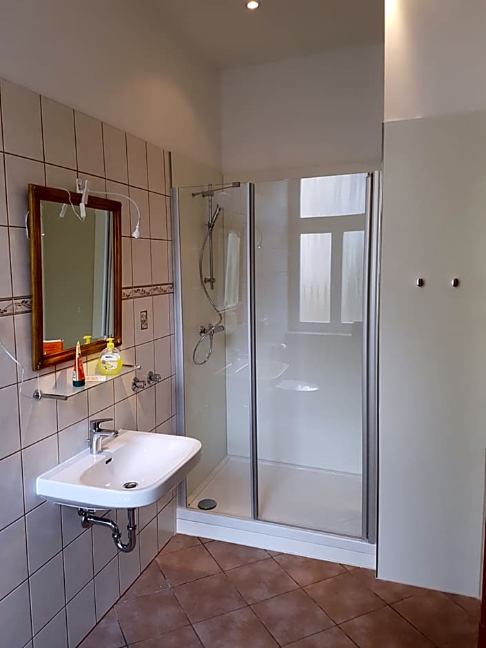 Schillers Hotel & Café - GARNI -