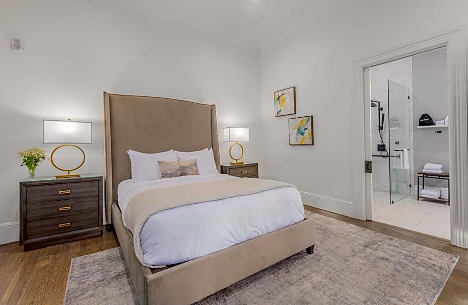 The George - Luxury Boutique Inn