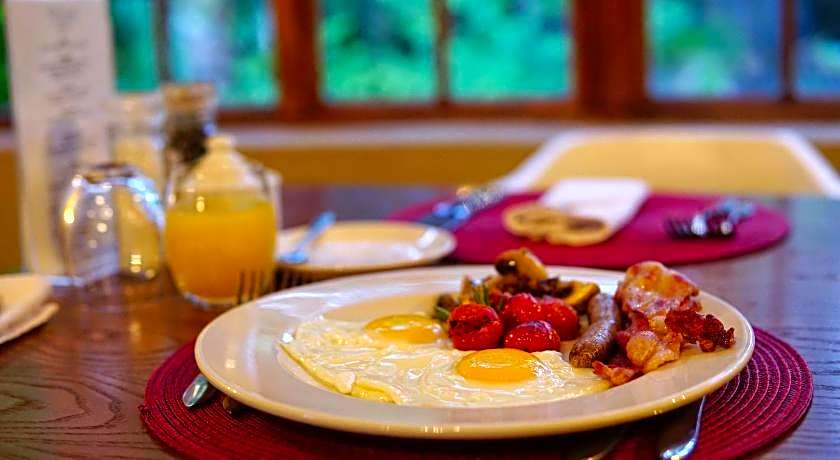 The Country Guesthouse