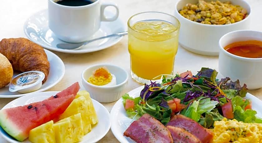 Community & Spa Naha Central Hotel
