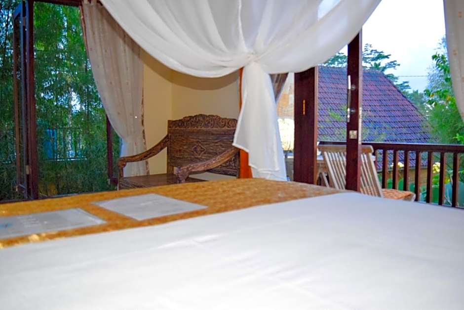 Ubud Sawah Scenery Villa and Homestay