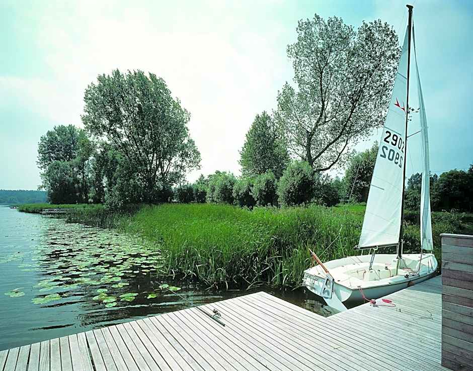 Seehotel Am Neuklostersee