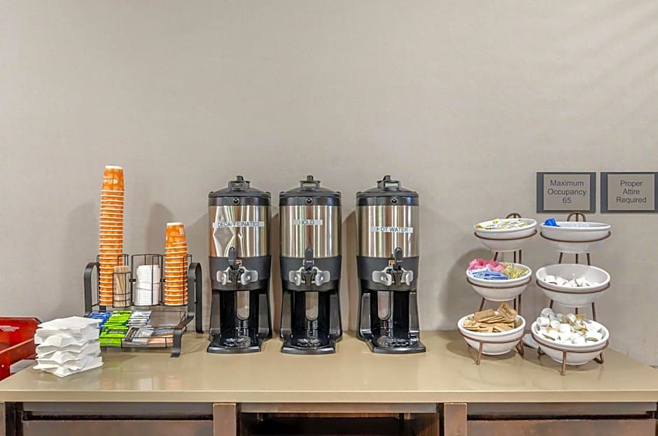 Country Inn & Suites by Radisson, Charlottesville-UVA, VA