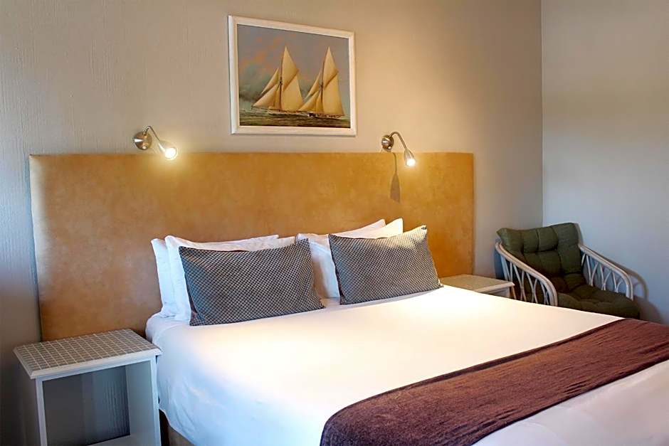 Oceans Hotel & Self Catering