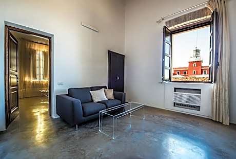 Family Suite - Separate Building