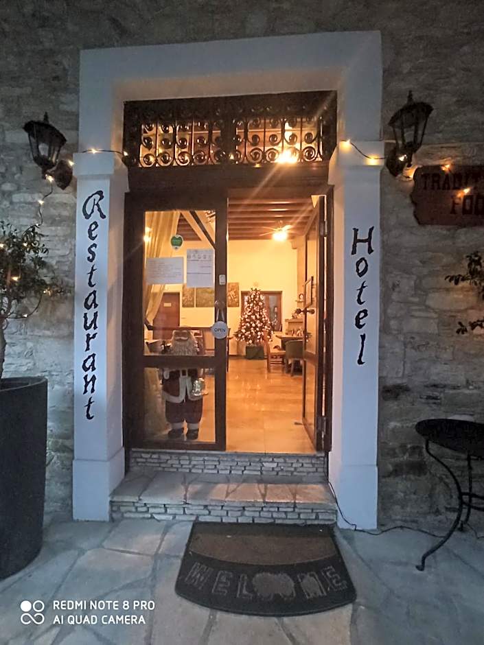 Lefkara Hotel