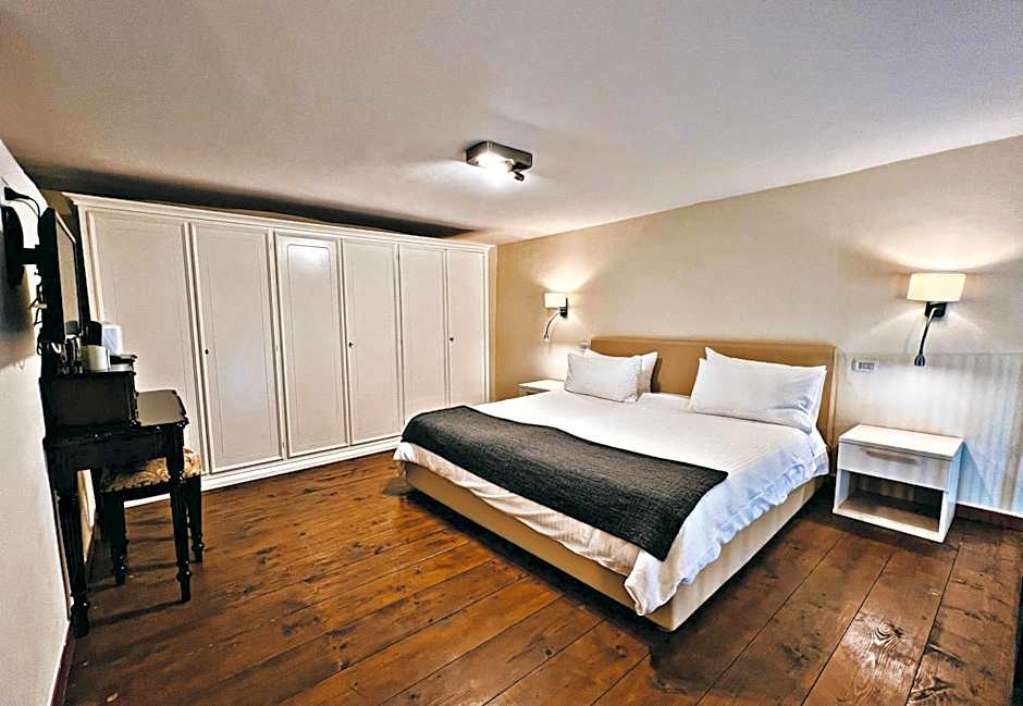 DayBreak B&B