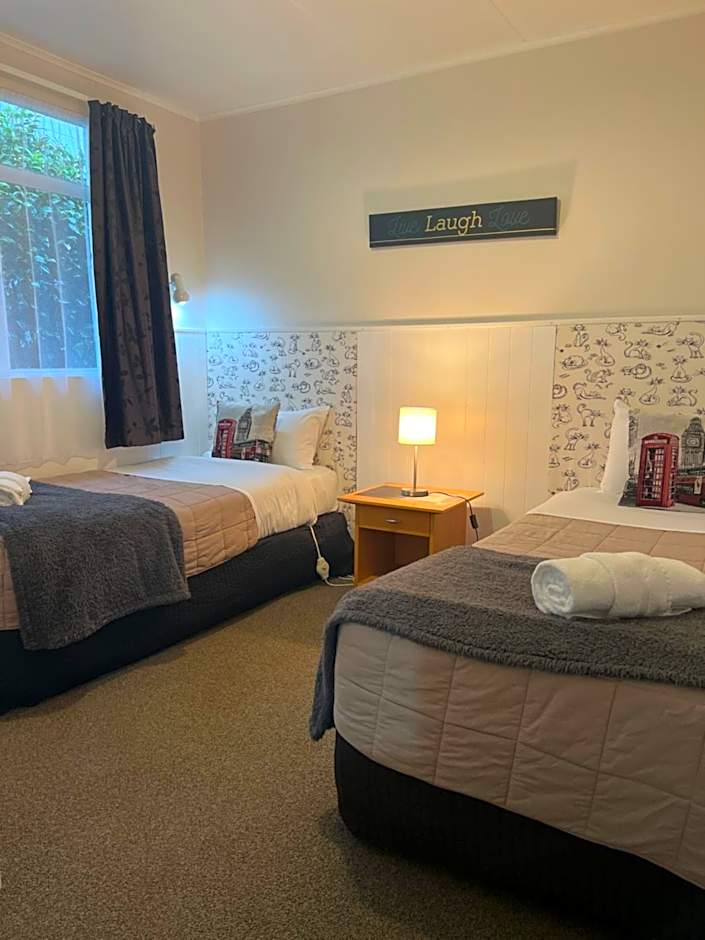 High Street Living Motel