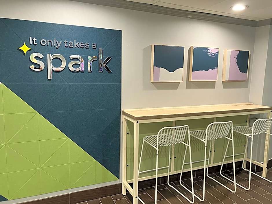 Spark by Hilton Clarks Summit