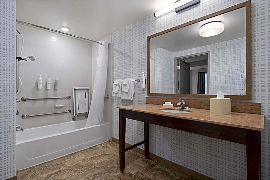 Hampton Inn By Hilton & Suites Rochester/Henrietta