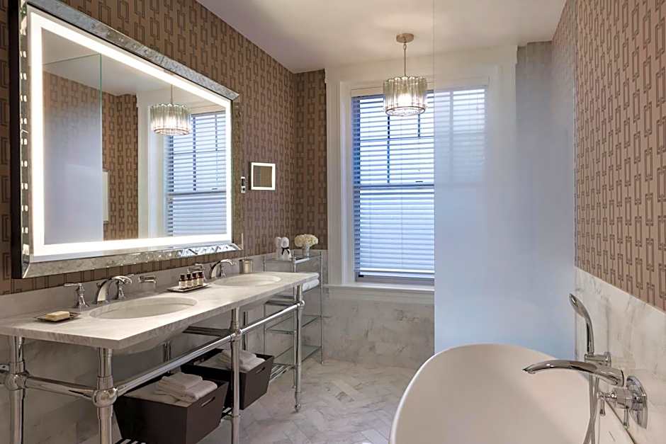 Claremont Resort & Club