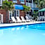 Colonial Inn