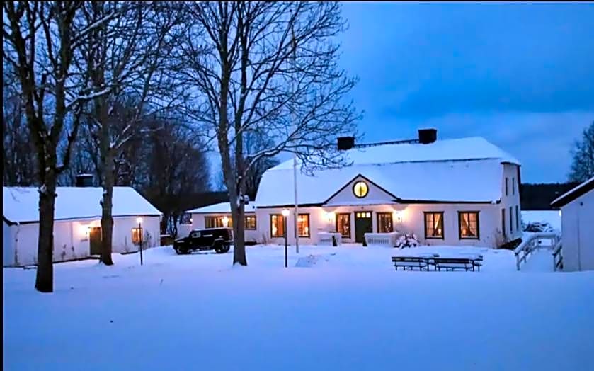 Photo 1 of 28 of Bergby Herrgård