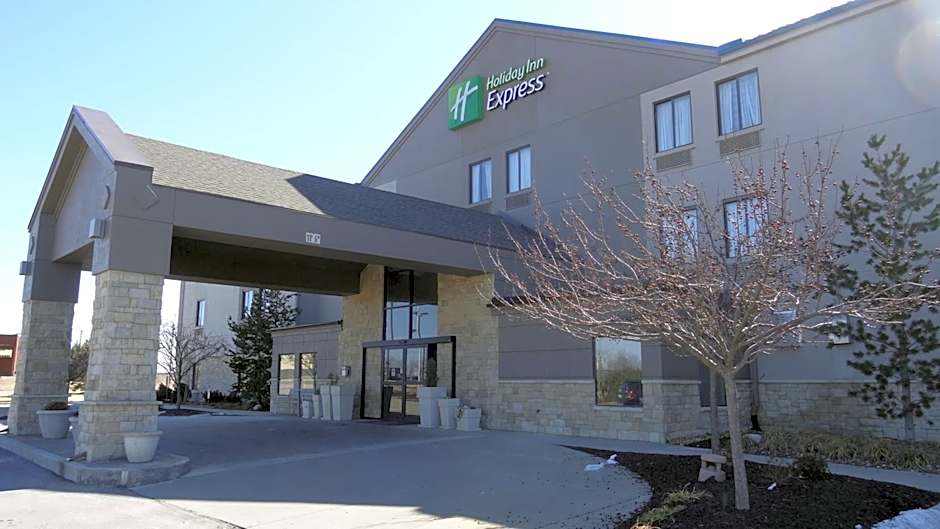Holiday Inn Express Hotel Kansas City - Bonner Springs By IHG