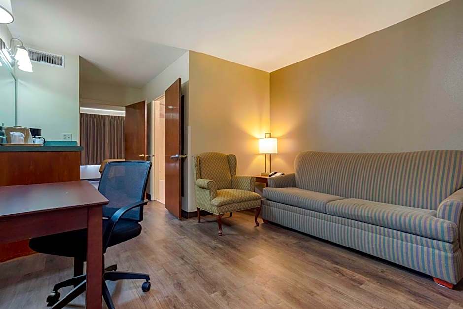 Econo Lodge Inn & Suites Flowood - Jackson Northwest