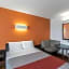 Motel 6 Omaha, NE
