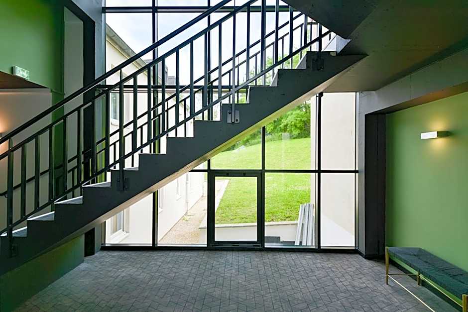 Kyriad Crepy En Valois