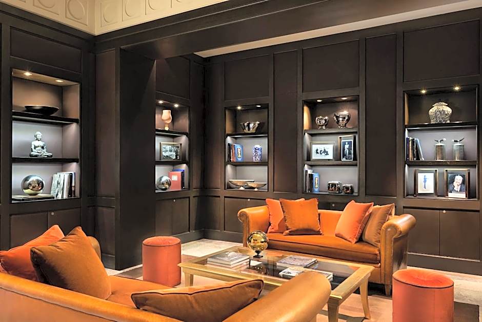 Sina Villa Medici, Autograph Collection by Marriott