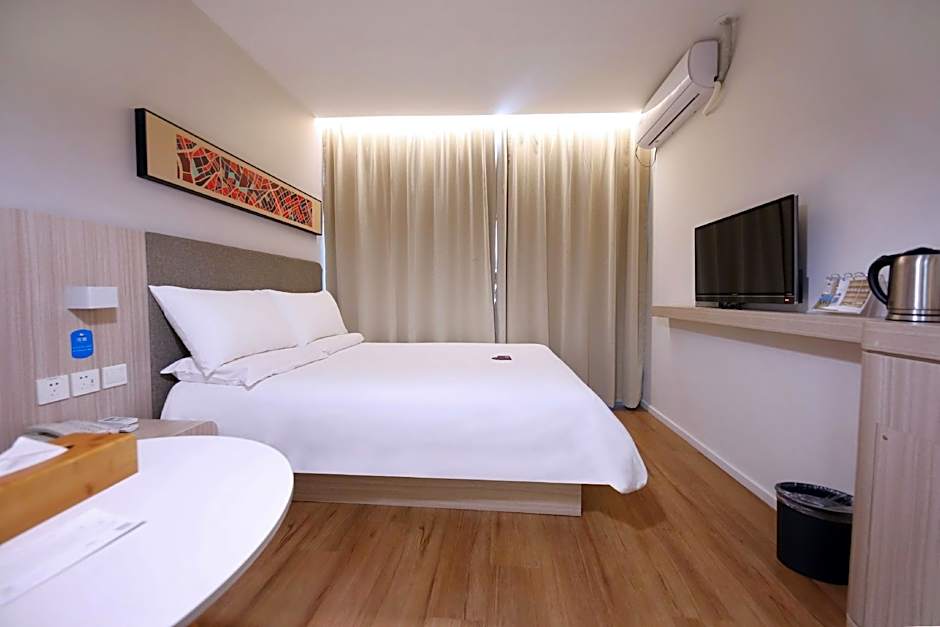 Hanting Hotel Shenzhen Baoan Xixiang Passenger Terminal