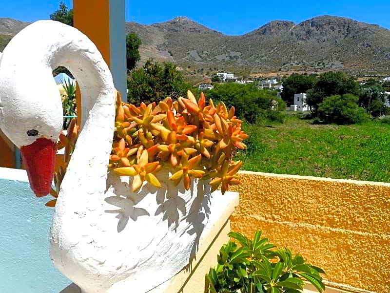 Papafotis Apartments & Suites