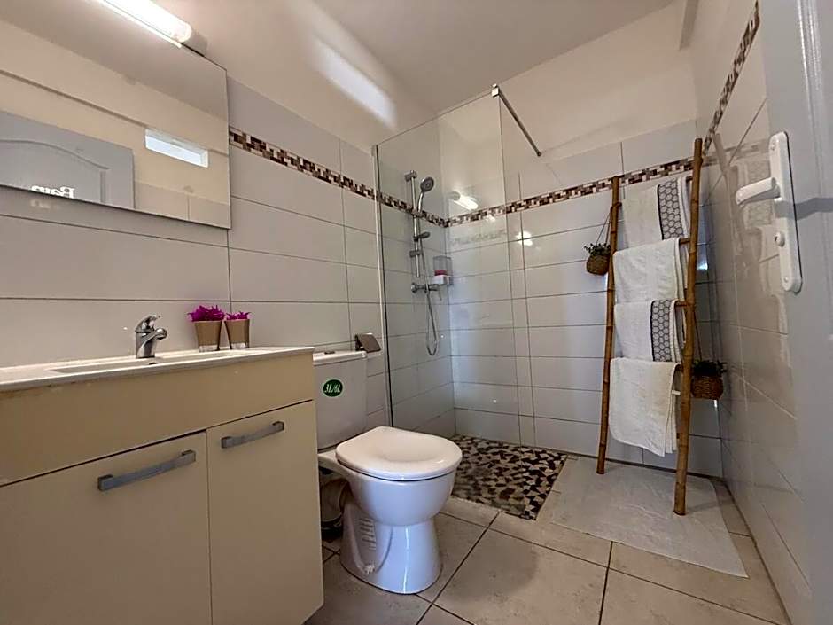 Les Tourterelles - Appartement vue mer & jacuzzi