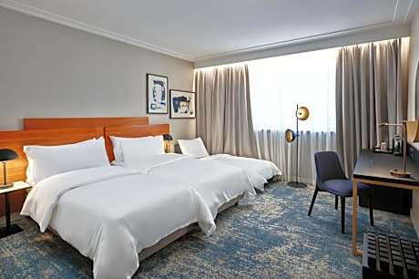 Superior Room with Sofa Bed