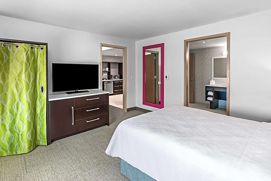 Home2 Suites by Hilton Laredo, TX