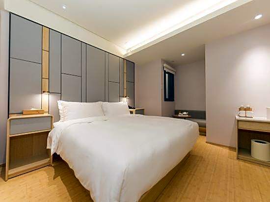 JI Hotel Shanghai Qibao Qixin Road