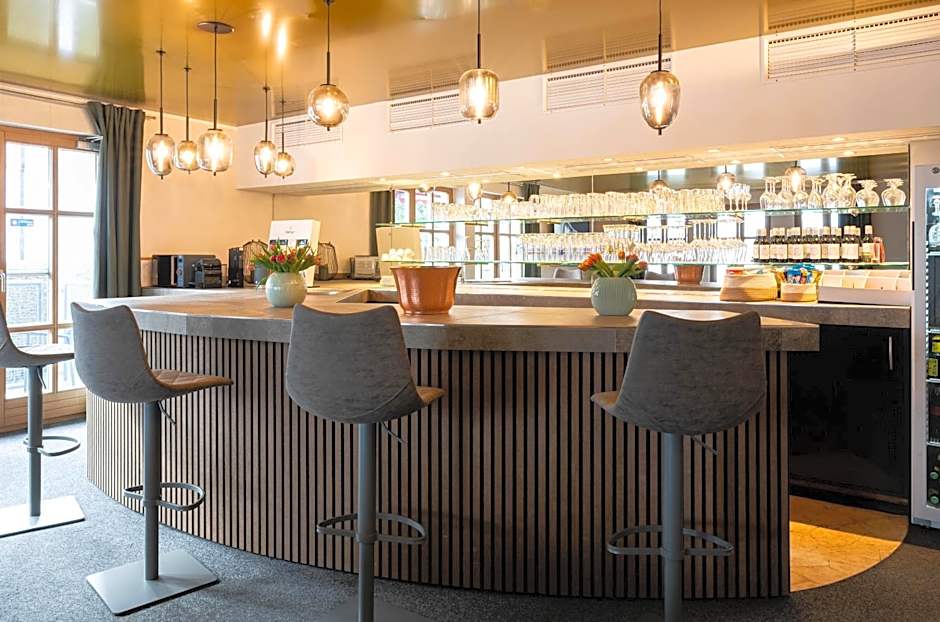 Sopherl am See - Frühstück auf der Seeterrasse, sehr ruhig und wunderschön am See, 3 Minuten nach Oberpfaffenhofen, viele Radtouren, Restaurants & Cafes in der Umgebung