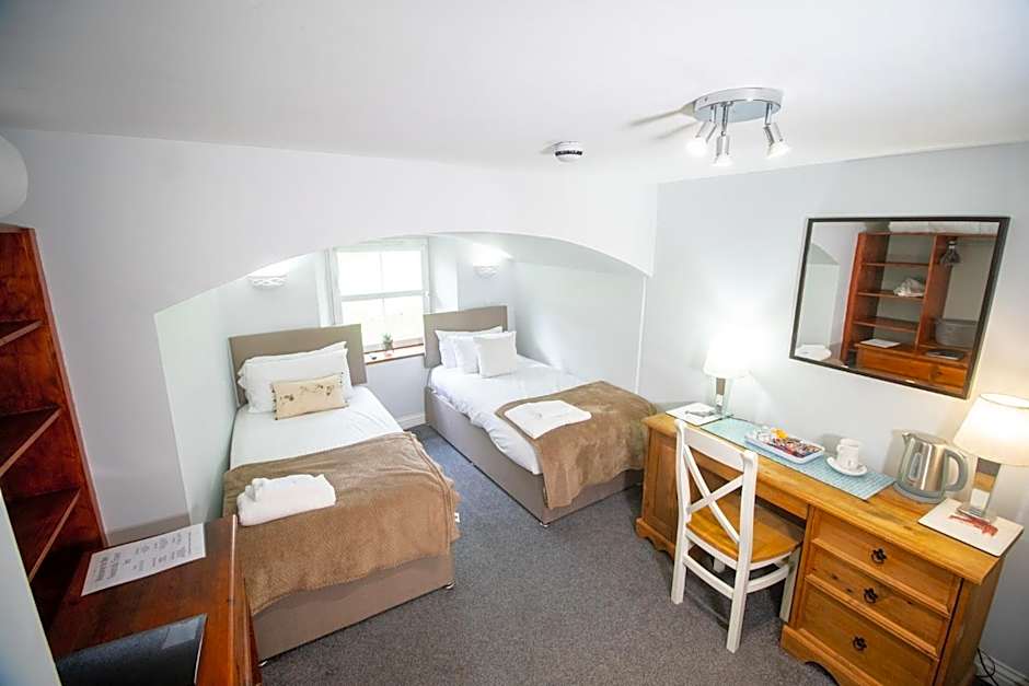 Teviotside Travel Inn