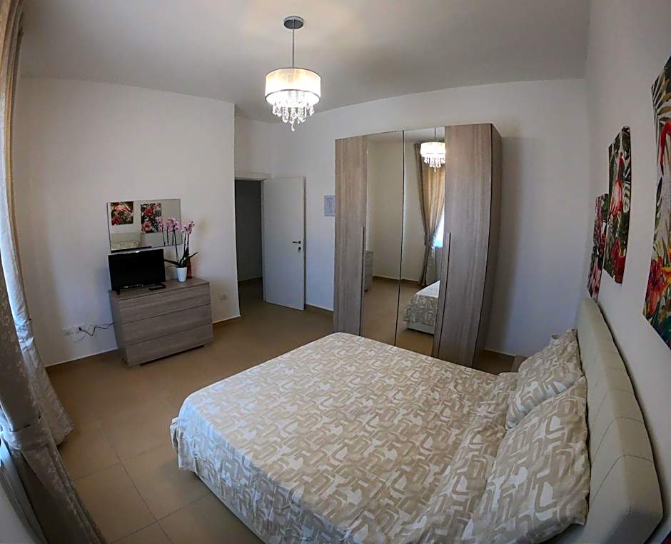 Caserta Royale Apartment