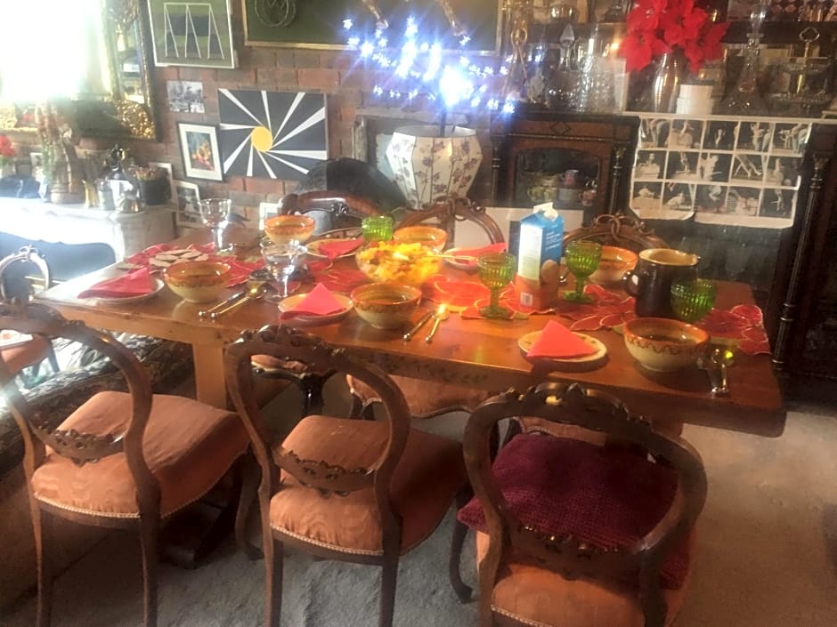 Chiswick Riviera with free parking