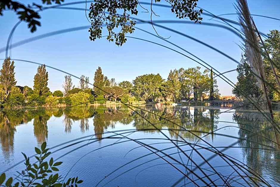 Résidence Odalys Le Village Camarguais Les Gardians