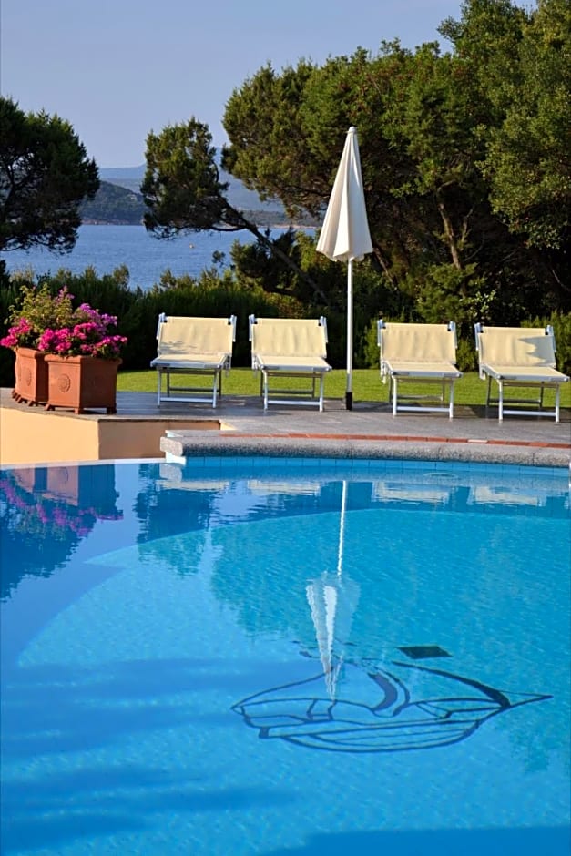 Hotel Capriccioli